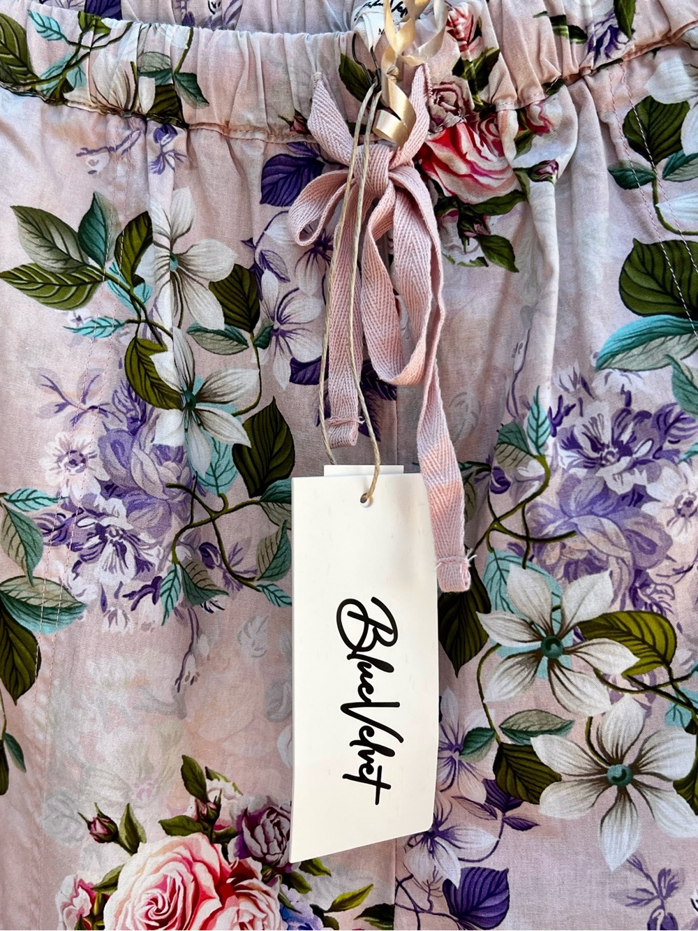 Floral Ruffle Hem Rose Bloomer Pants - Pink & Purple Roses - Picture 6 of 7